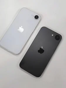 iPhone SE 4 Design Leaks: The Modern Upgrade Apple Fans Have Been Waiting For - image 0