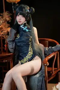 Coser Miyamoto Sakura as Ryuuka Hisaki (Blue Archive): Alluring Warrior Beauty 8059691834 - image 2