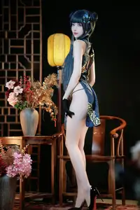 Coser Miyamoto Sakura as Ryuuka Hisaki (Blue Archive): Alluring Warrior Beauty 8059691834 - image 19