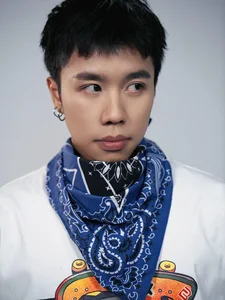 Rising Star: The Most Impressive Roles of Long Vu, Son of Legendary Comedian Van Dung - image 4