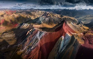 Breathtaking Landscapes of the Andes Mountains: Exploring Peru's Rainbow Mountain, Machu Picchu, and the Cordillera Blanca's Stunning Natural Beauty - image 1