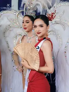 Huong Giang's Radiant Beauty & Elegant Style Captivate at Miss Universe 2025 - image 11