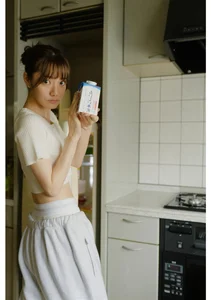 Rena Miyashita’s Timeless Elegance: Capturing the Pure Essence of Natural Beauty - image 12