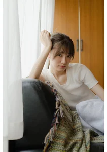 Rena Miyashita’s Timeless Elegance: Capturing the Pure Essence of Natural Beauty - image 3