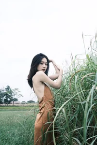 YiTuYu Art Language Vol.6034 Featuring Zao Yan Xiang: Elegant Portraiture and Modern Artistic Expression - image 0