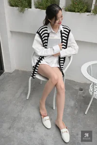 Vibrant Urban Lifestyle Photography Featuring Model Yuan Shushu in IESS Pu Hui Ji 183 Collection - image 63