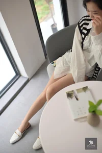 Vibrant Urban Lifestyle Photography Featuring Model Yuan Shushu in IESS Pu Hui Ji 183 Collection - image 40