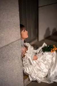 YiTuYu Vol.8790: Pao Pao Xiao Mie – Contemplative Beauty in Pristine White Dress - image 14
