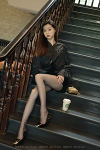 Jia Ye Embodies Elegance in the Goddess Descends IESS Collection - image 42