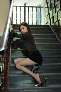 Jia Ye Embodies Elegance in the Goddess Descends IESS Collection - image 40