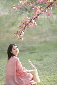 YiTuYu Art Language Vol.6828 Fan Fan Professional Photography Gallery - image 0