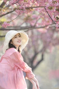 YiTuYu Art Language Vol.6828 Fan Fan Professional Photography Gallery - image 19