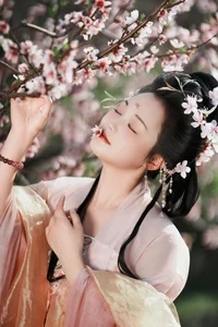 YiTuYu艺图语 Art Language Vol.10199 Featuring Yang Yang Yang Ya - image 13
