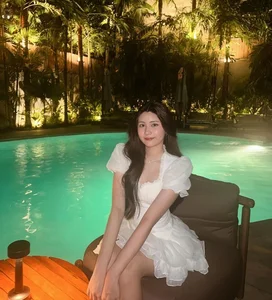 Hạt Dẻ Poolside Birthday Celebration Gallery - Stunning Lifestyle Photography - image 7