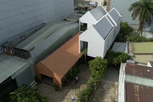 Architectural Harmony in Pleiku: A Fusion of Traditional Rong House and Northern Heritage - image 2