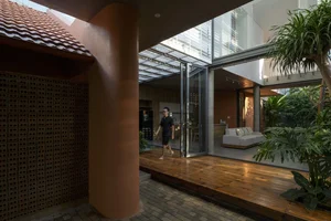 Architectural Harmony in Pleiku: A Fusion of Traditional Rong House and Northern Heritage - image 11