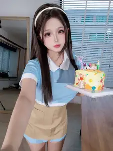 Sweet Charm of Coser Hina Jiao in "Cake Salesperson" Photoshoot Part02 - image 6