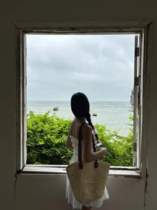 Budget Travel Guide: Exploring Cat Ba Island for 3 Days and 2 Nights - image 0