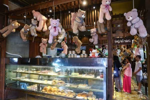 Ho Chi Minh City's Viral Teddy Bear Cafe: A Must-Visit Destination - image 1