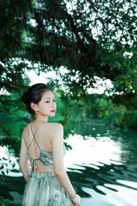 Artistic Portraiture: YiTuYu Art Language Vol.5551 Featuring Xiao Xiao Cheng Tong Xue - image 3