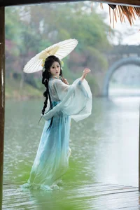 Ethereal Hanfu Beauty in Meiling Plum Forest - YiTuYu Vol.8870 Jiao Yi Zhi Sui Sui - image 12