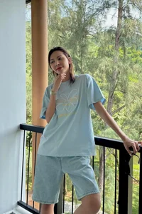 Supermodel Minh Trieu: Bold Fashion Style and Stunning Physique Gallery - image 1