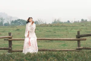 YiTuYu Art Language Vol.6758: Er Liang Feng Yue in Focus - image 8