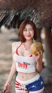 Summer Style Inspiration: TikTok Star Viet Phuong Thoa’s Beach Photoshoot - image 4