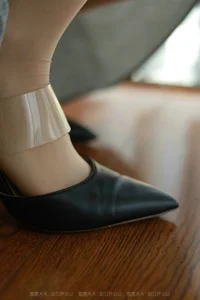 IESS Meizi Professional Secretary Theme Hosiery and Office Fashion Photography - image 8