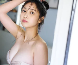 Stunning Portrait Gallery of Japanese Model Aoi Mizobata: Exclusive Weekly Playboy Digital Photo Book Collection and Visual Series - image 16