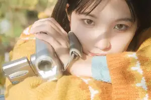 YiTuYu Art Language Vol.8738 Nan Nan: A Radiant Autumn Girl Embracing Warm Afternoon Sun - image 10