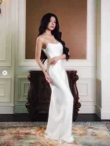 Mai Dora Captivates Fans with Sultry New Indoor Photoshoot Series - image 2