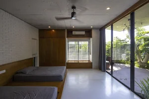Stunning Twin Houses Architecture Nestled Within the Lush Forests of Da Nang - image 6