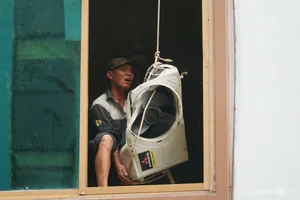 Cat Ba Island Tourism Faces Unprecedented Challenges After Storm - image 14