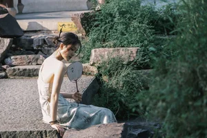 Atmospheric Beauty in YiTuYu Art Language Vol.4492 Featuring Zao Yan Xiang - image 8