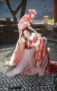Artistic Portraiture: YiTuYu Art Language Vol.6403 Featuring Fan Fan - image 2
