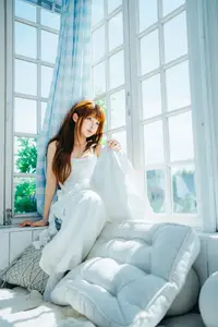 Coser Chunmomo: Elegant & Dreamy Moments with Guitar – Oct 2025 Selfie Part02 - image 2