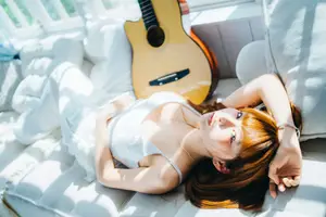 Coser Chunmomo: Elegant & Dreamy Moments with Guitar – Oct 2025 Selfie Part02 - image 5