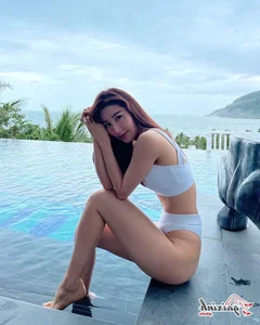 Diem My 9x: Redefining Elegance and Sensuality in Her Latest Summer Photoshoot - image 1