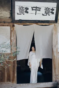 Timeless Beauty and Art: YiTuYu Art Language Vol.7632 featuring Zi Qing - image 3
