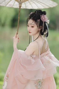 Exploring YiTuYu Art Language Vol.4645: Featuring the Captivating Style of Xiao Xuan Zai Bu Zai - image 3