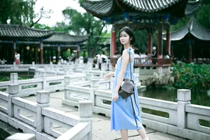 Elegant Portraits of Ai Qing in YiTuYu Art Language Vol.10383 – Exclusive 20P Gallery - image 1