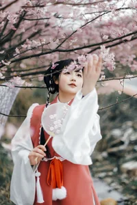 Nature's Muse: Qi Qi Ry's Serene Escape in YiTuYu Art Language Vol. 9037 - image 5