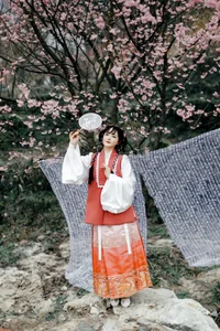 Nature's Muse: Qi Qi Ry's Serene Escape in YiTuYu Art Language Vol. 9037 - image 14