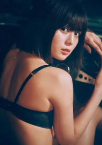 Ruka Kitano 'Shape of My Heart': A Heartfelt Visual Exploration - image 11