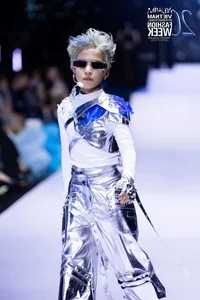 Trinh Gia Huy Delivers Captivating Performance at the Mad Room: Infinity Fashion Finale - image 7