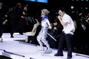 Trinh Gia Huy Delivers Captivating Performance at the Mad Room: Infinity Fashion Finale - image 6