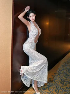 Elegant White Fashion Photography Featuring Li Shuang Er: Professional Portrait Series No.10915 for Modern Style and Aesthetic Inspiration - image 23
