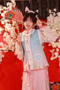 Creative Portraits: YiTuYu Art Language Vol.4635 Mu Yan Se CC - image 1