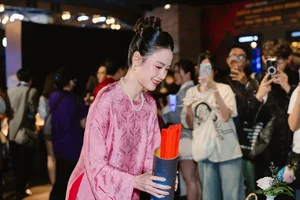 Midu Captivates at the Den Am Hon Horror Movie Premiere - image 2